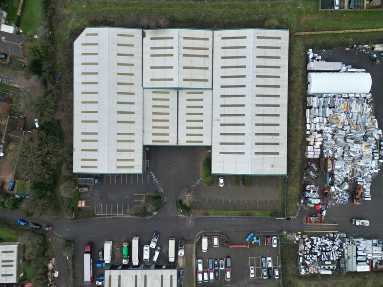 23 Mallard Close, Earls Barton for lease - Aerial - Image 3 of 16