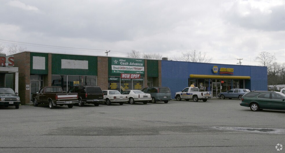 1926-1930 N Armistead Ave, Hampton, VA à vendre - Photo du bâtiment - Image 2 de 4