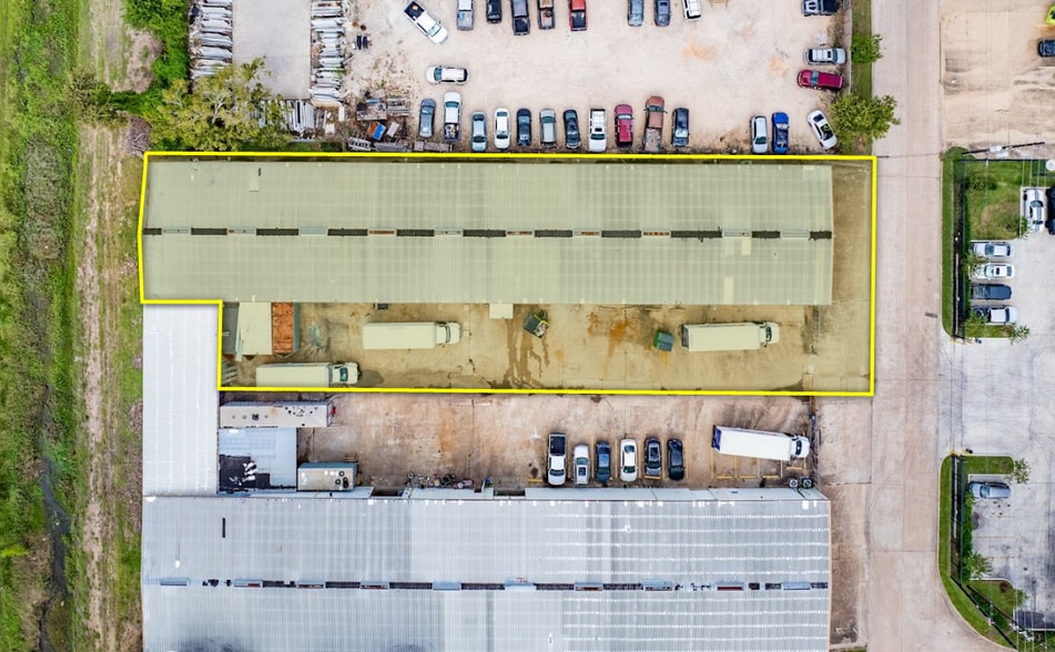 12910 Mula Ln, Stafford, TX for lease - Building Photo - Image 3 of 6