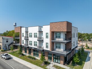 Plus de détails pour 109 N Lexington St, Manor, TX - Commerce de détail à louer
