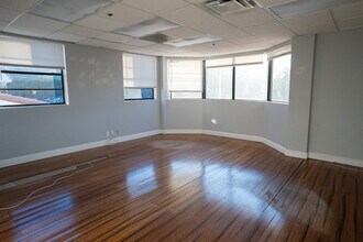 5969 NW 151st St, Miami Lakes, FL à louer Photo intérieure- Image 1 de 19