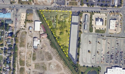 3535-3557 E. Main Street portefeuille de 2 propriétés à vendre sur LoopNet.ca - Photo du bâtiment - Image 1 de 4