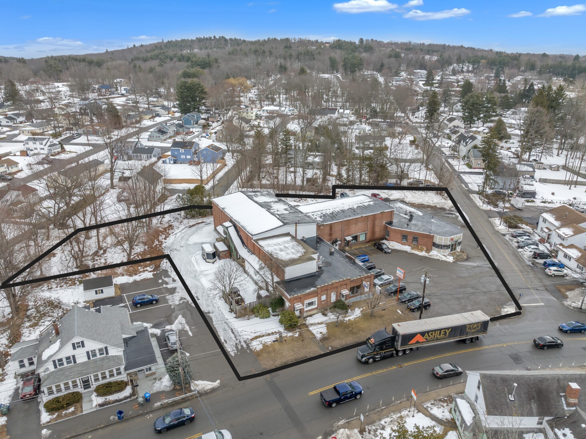 609 Main St, Leominster, MA for lease Building Photo- Image 1 of 10