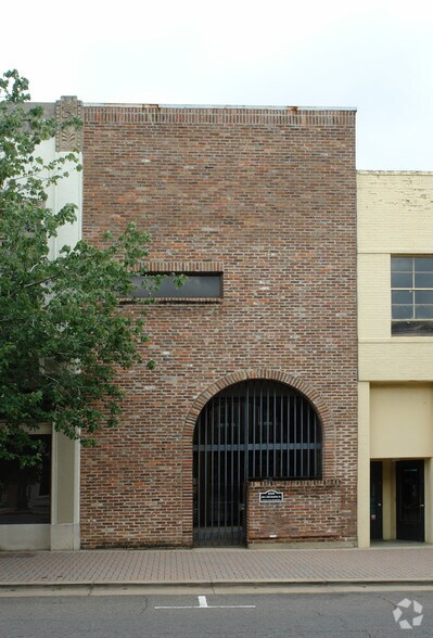 208 Milam St, Shreveport, LA à vendre - Photo principale - Image 1 de 2