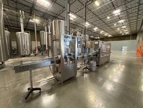 815 Professor Ln, Sacramento, CA à louer Photo intérieure- Image 2 de 5