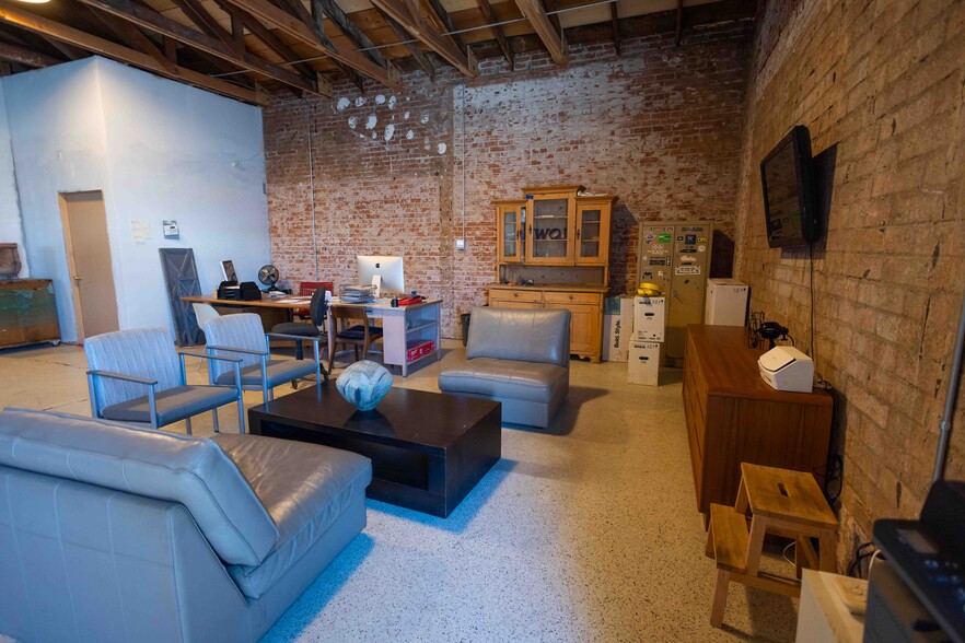 718 W Polk St, Phoenix, AZ for sale - Building Photo - Image 2 of 18