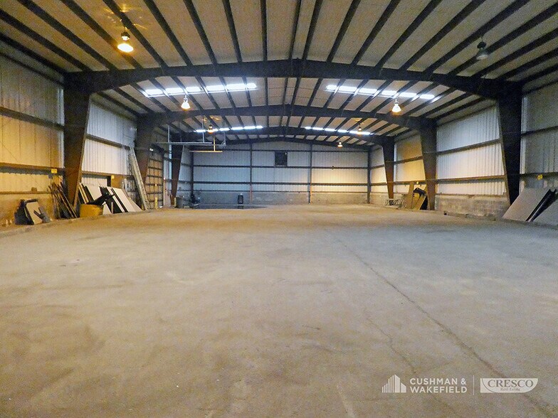 3694 Lakeside Ave E, Cleveland, OH à vendre - Photo intérieure - Image 2 de 2