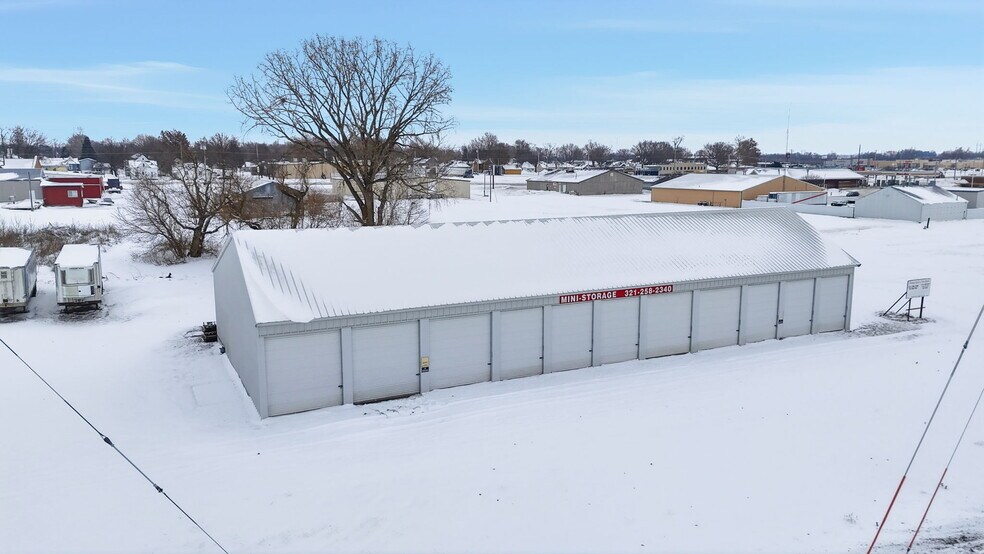 602 3rd St, Perry, IA à vendre - Photo du bâtiment - Image 1 de 24