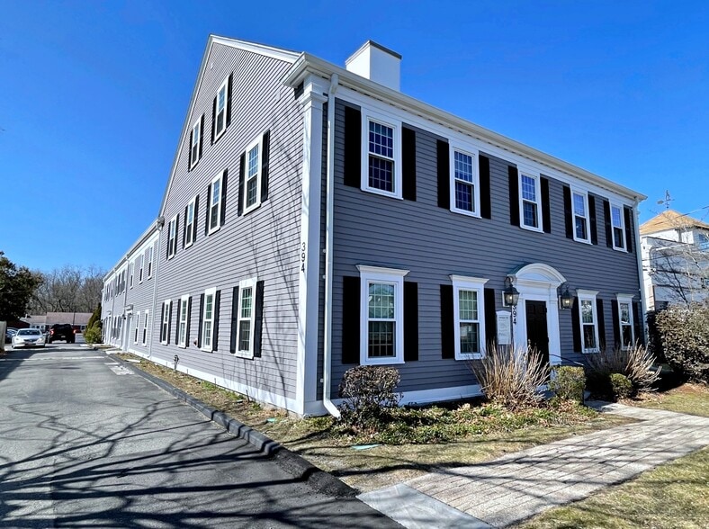 394 Lowell St, Lexington, MA for lease - Building Photo - Image 2 of 4