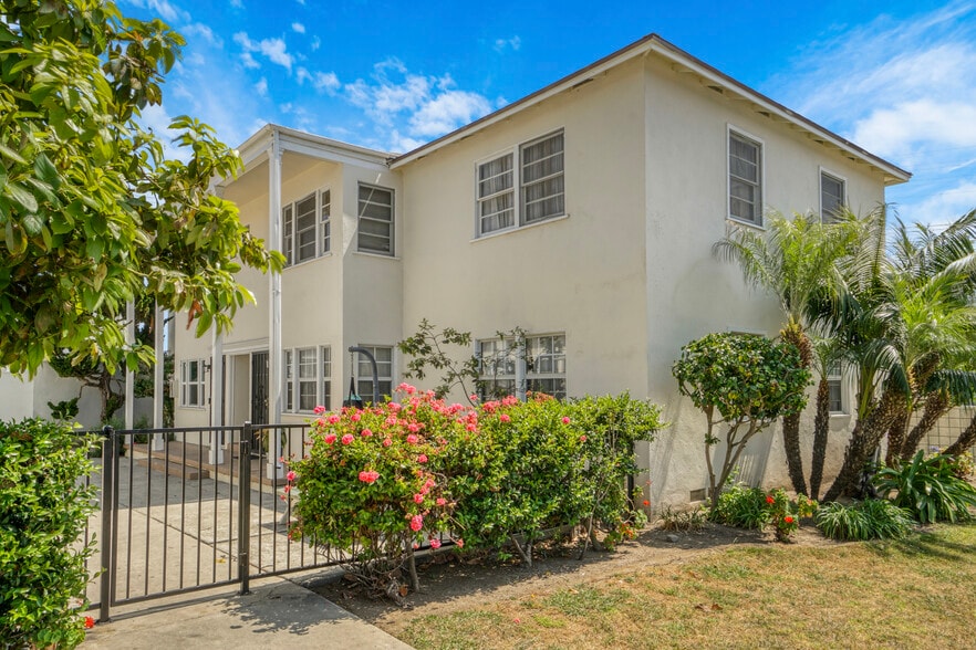 12320 Washington Pl, Los Angeles, CA for sale - Building Photo - Image 3 of 19