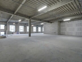 130 Bay St, Jersey City, NJ à louer Photo intérieure- Image 2 de 6