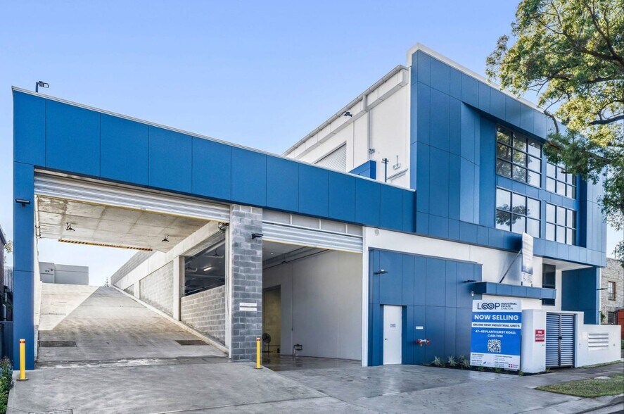 49 Planthurst Rd, Carlton for sale - Primary Photo - Image 1 of 1