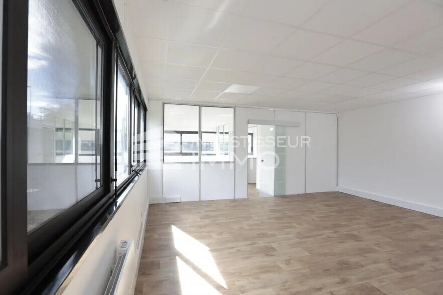 Bureau dans Antony à louer - Photo intérieure - Image 3 de 4