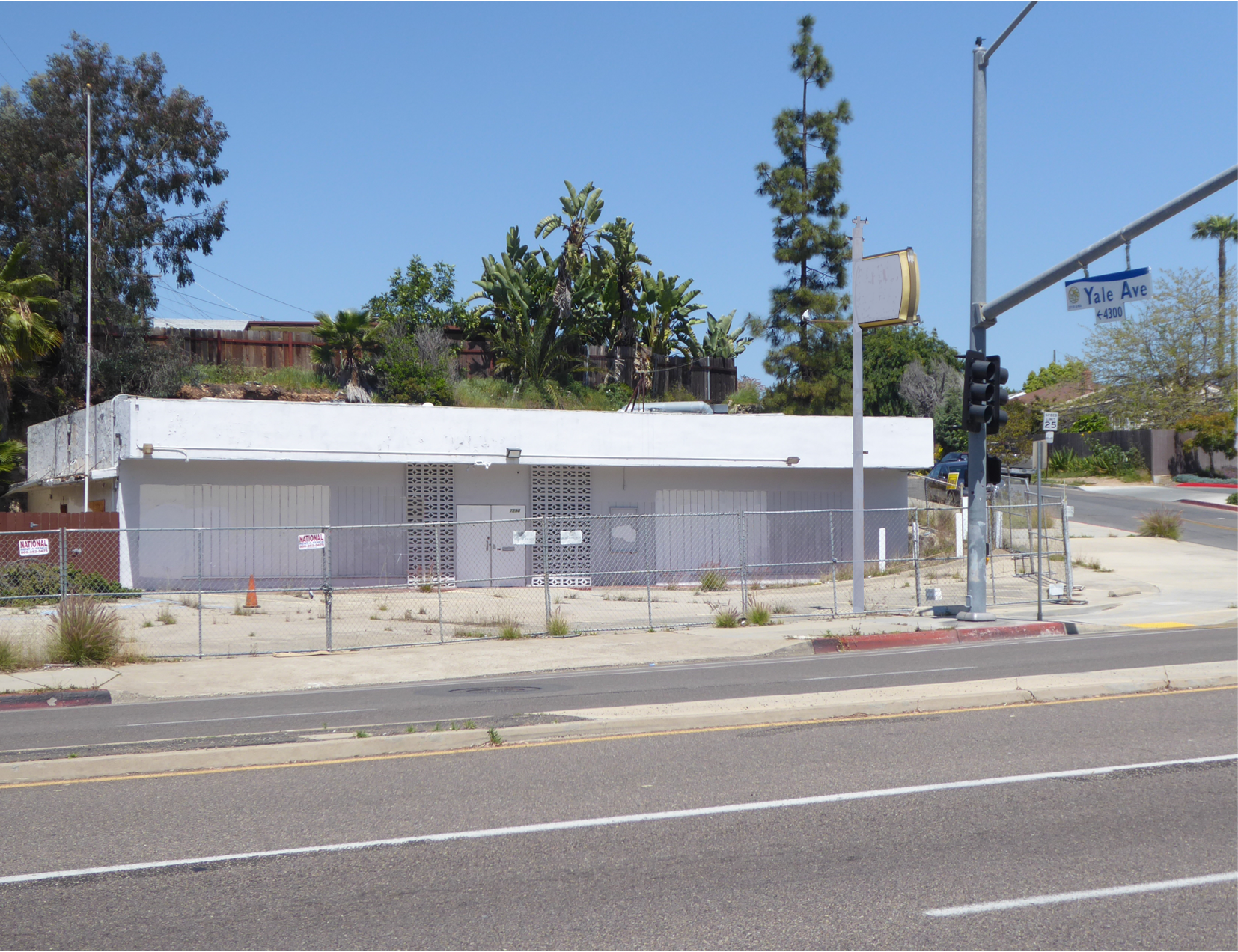 7294-98 University ave, La Mesa, CA for lease Primary Photo- Image 1 of 4