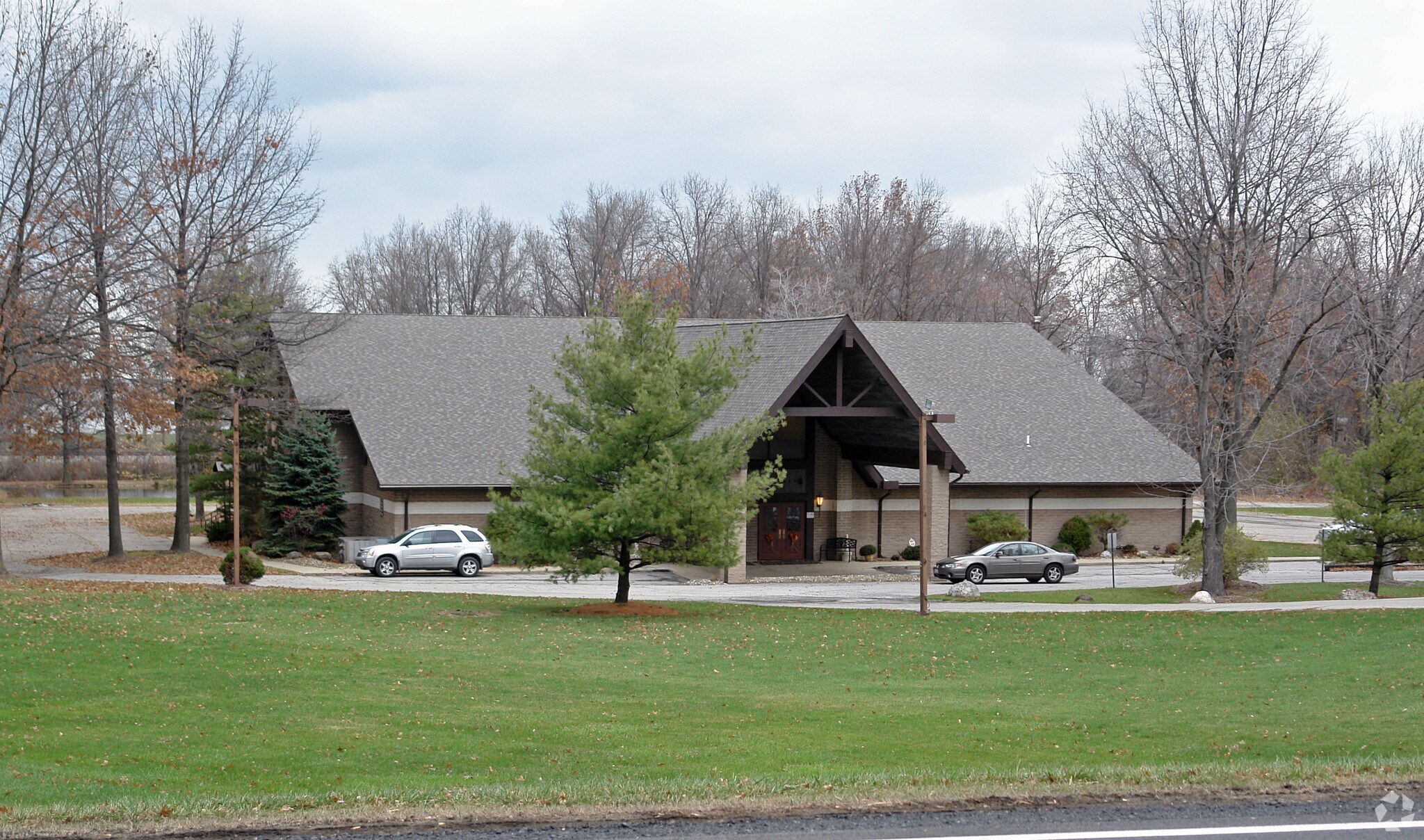 3330 Liberty Ave, Vermilion, OH à vendre Photo principale- Image 1 de 31