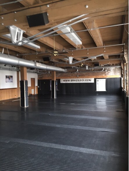 401 W Ontario St, Chicago, IL à louer - Photo intérieure - Image 2 de 27