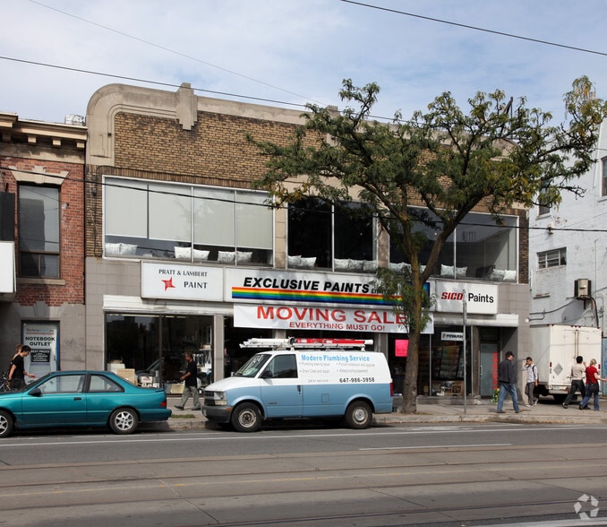284 College St, Toronto, ON à louer - Photo du bâtiment - Image 2 de 8