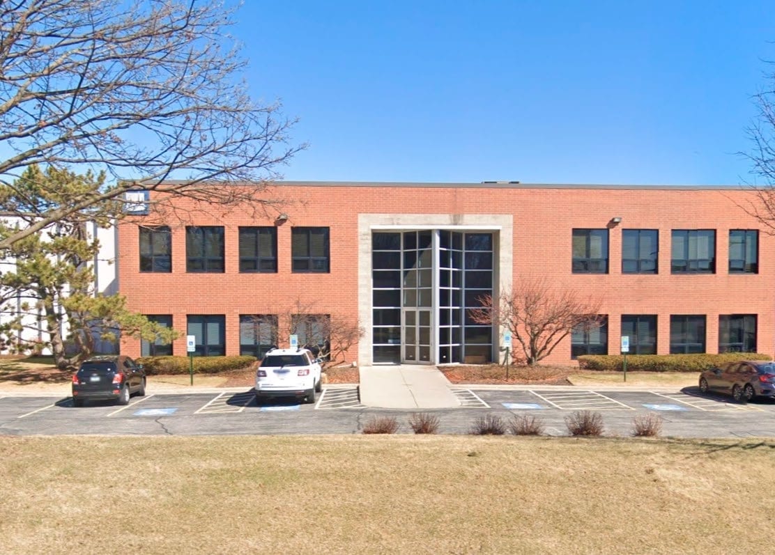 937 N Lombard Rd, Lombard, IL for lease Building Photo- Image 1 of 4