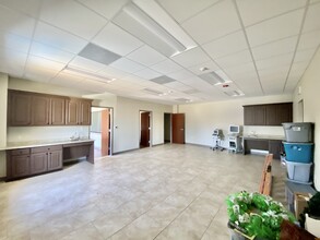 3440 Fannin St, Beaumont, TX for lease Interior Photo- Image 2 of 30