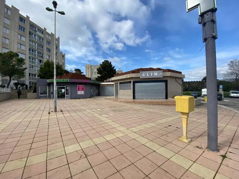 Retail in Marseille for sale - Building Photo - Image 1 of 5