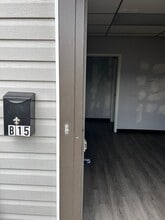 6667 Vernon Woods Dr, Atlanta, GA for lease Interior Photo- Image 2 of 5