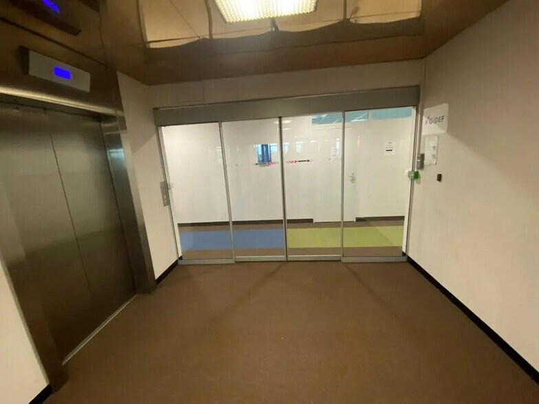 Bureau dans Choisy-le-Roi à louer - Photo intérieure - Image 3 de 7