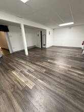 41 Industrial Park Dr, Waldorf, MD à louer Photo intérieure- Image 2 de 10