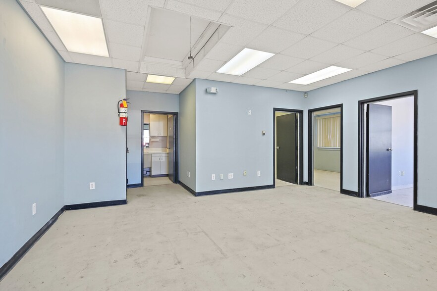 918 Pulaski Hwy, Havre De Grace, MD à louer - Photo du bâtiment - Image 3 de 29