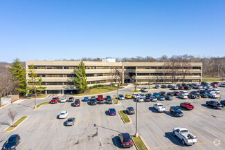 Plus de détails pour 800 E 101st Ter, Kansas City, MO - Cotravail à louer