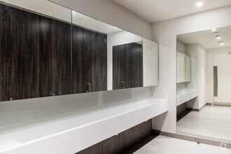 26 Wembley Park Blvd, Wembley for lease Interior Photo- Image 2 of 4