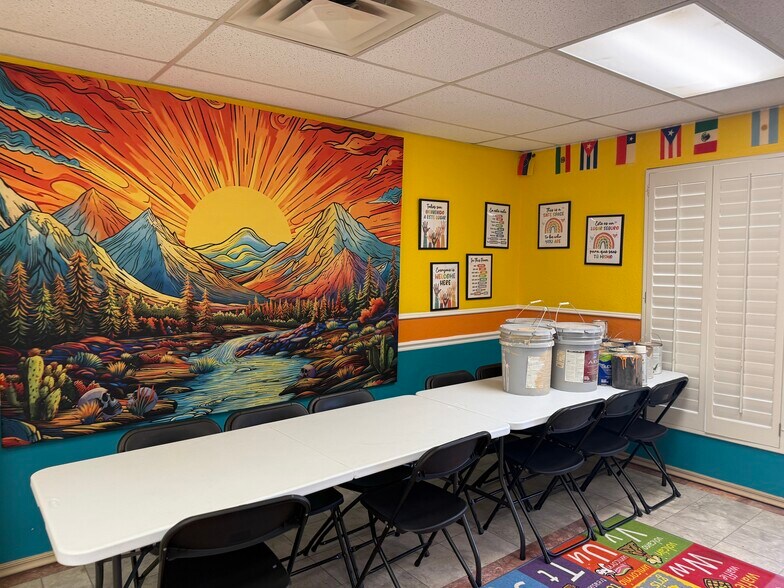 361 Vinton Rd, Anthony, TX à louer - Photo du bâtiment - Image 2 de 45