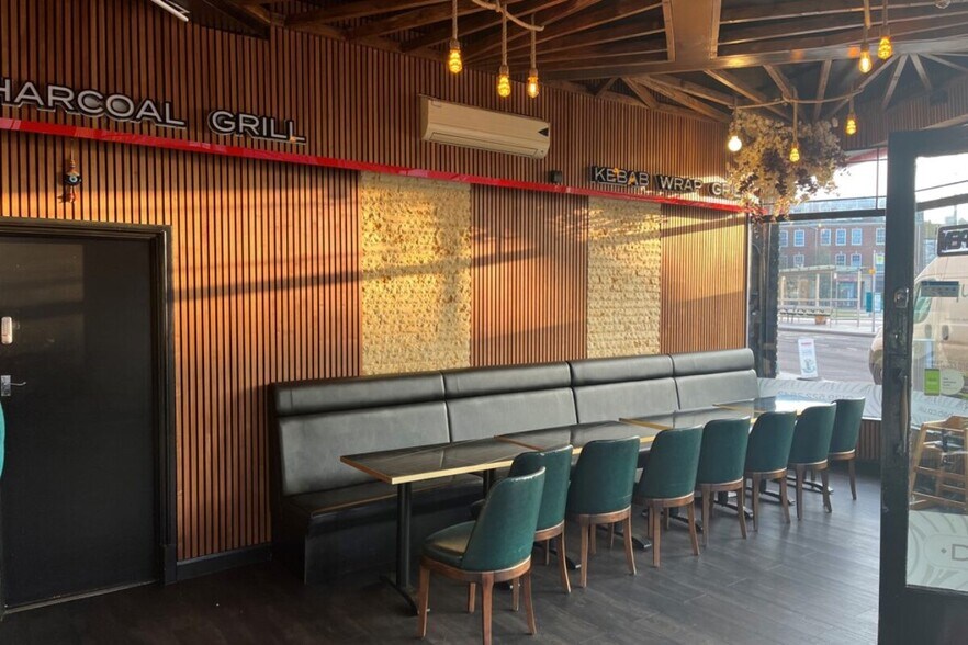 3 The Strand, Exmouth à vendre - Photo intérieure - Image 3 de 5