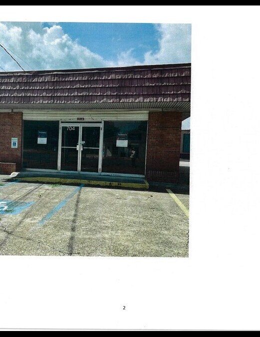 704 E Madison Ave, Bastrop, LA à louer Photo du bâtiment- Image 1 de 6