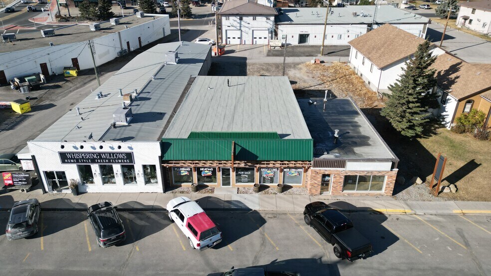 116 Centre St N, Sundre, AB à vendre - Photo du bâtiment - Image 2 de 14