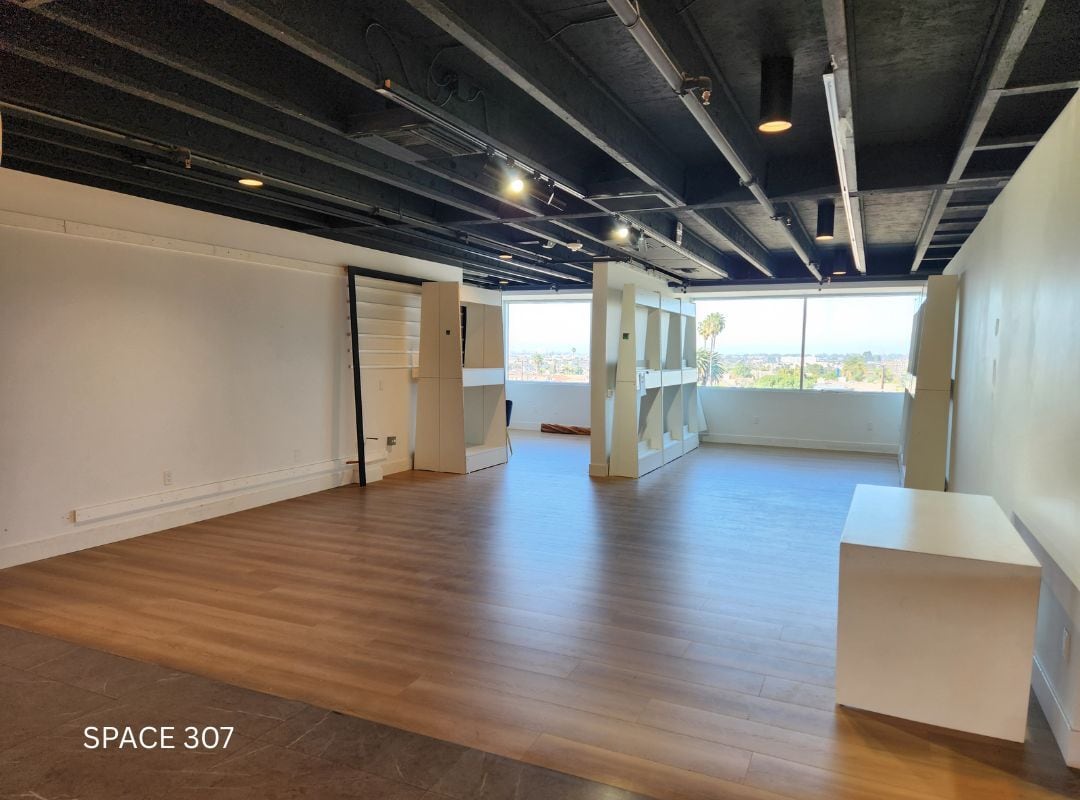 2413 Pacific Coast Hwy, Lomita, CA for lease Interior Photo- Image 1 of 4