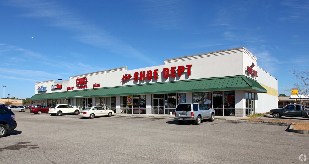 3907-3921 Bienville Blvd, Ocean Springs, MS for lease - Primary Photo - Image 2 of 3