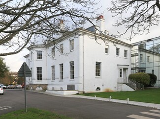 More details for Thorncroft Dr, Leatherhead - Coworking for Lease