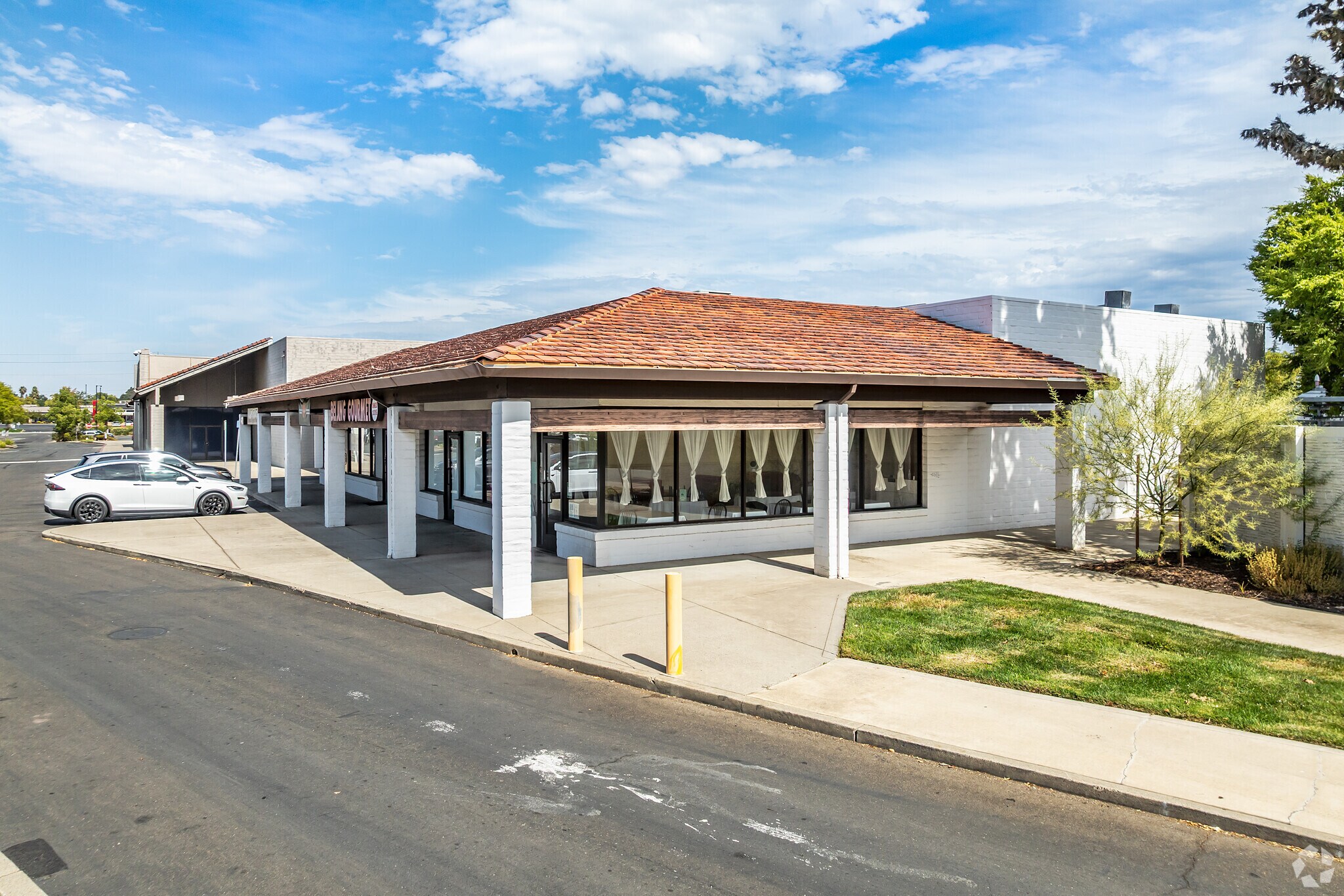 6432 Tupelo Dr, Citrus Heights, CA for lease Primary Photo- Image 1 of 5