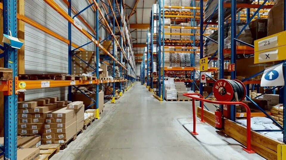 Local d'activités dans Brignais à vendre Photo intérieure- Image 1 de 5