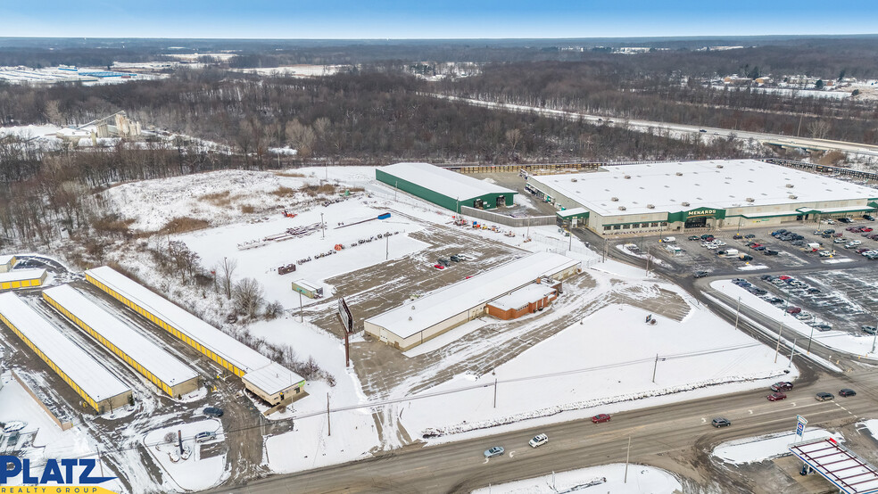 3801 Elm Rd NE, Warren, OH à louer - Photo du bâtiment - Image 3 de 8