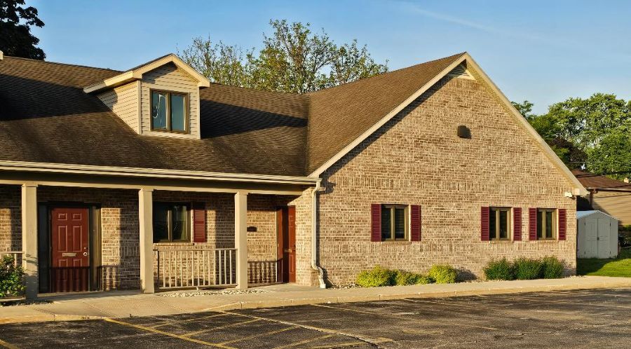 4501 Washington Ave, Racine, WI à louer - Photo du bâtiment - Image 1 de 16