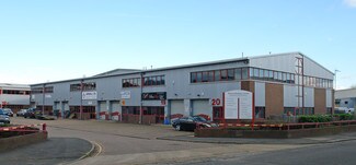 Plus de détails pour Belvue Rd, Northolt - Industriel à louer