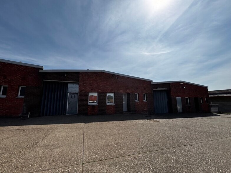 A6 Gilray Rd, Diss à louer - Photo du bâtiment - Image 1 de 3