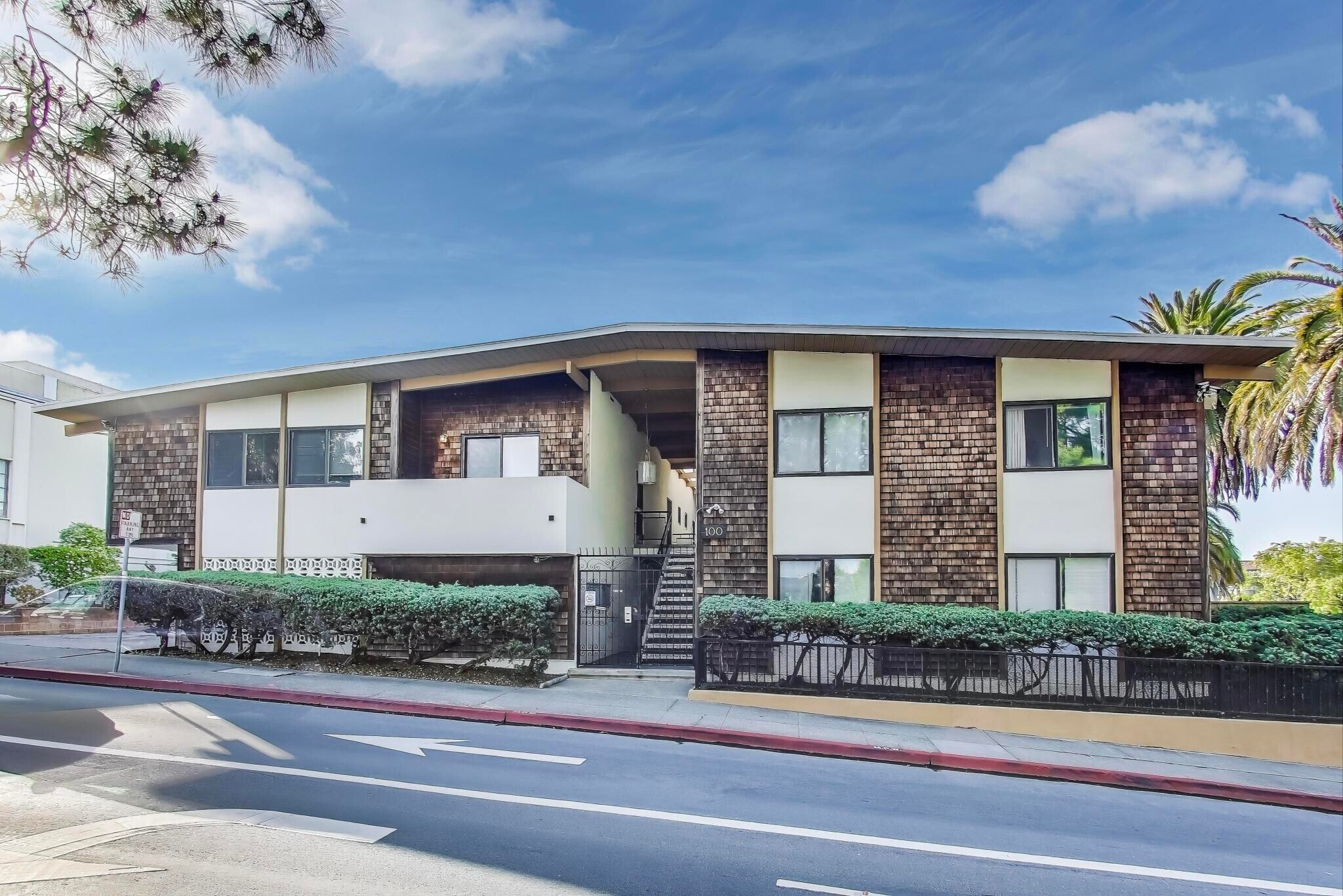100 Millbrae Ave, Millbrae, CA à vendre Photo du bâtiment- Image 1 de 1