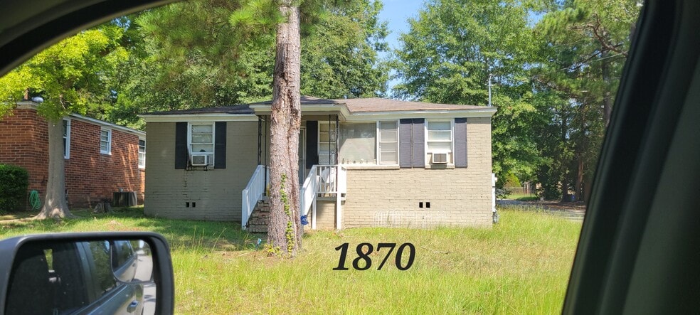 22 Unit SFR Portfolio in Macon, GA portfolio of 22 properties for sale on LoopNet.ca - Primary Photo - Image 2 of 3