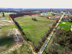 1800 E Grand River Ave, Portland, MI - Aérien Vue de la carte