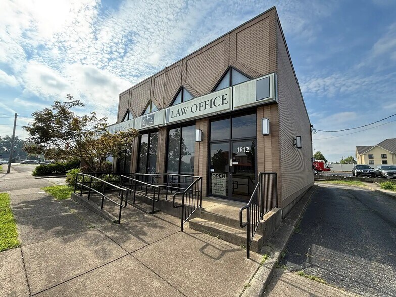 1812 Heaton Rd, Louisville, KY à vendre - Photo du bâtiment - Image 3 de 6