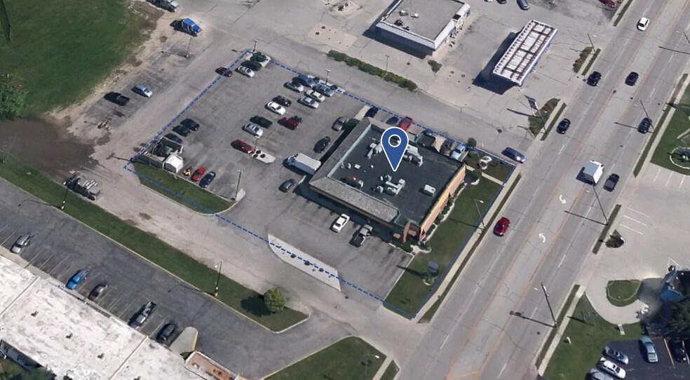 3950 Calumet Ave, Manitowoc, WI for sale - Primary Photo - Image 1 of 5