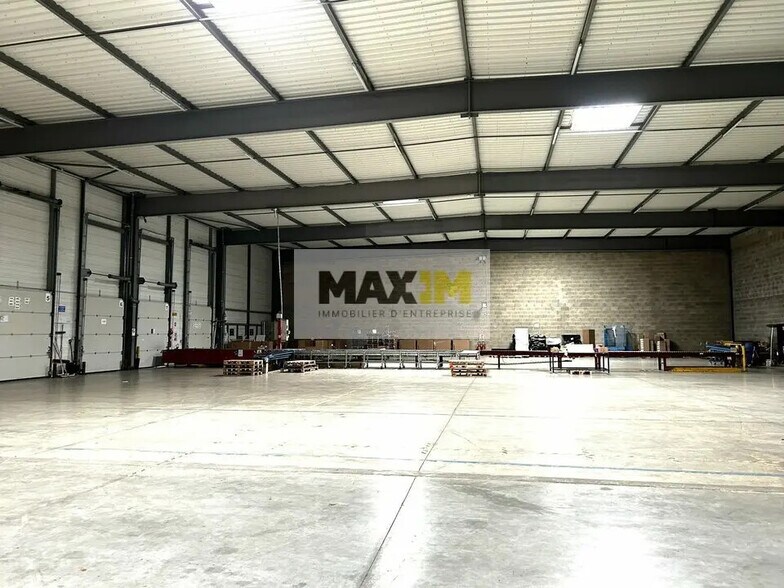 14 Rue De L'Ingenieur Bertin, Longvic à louer - Photo du bâtiment - Image 2 de 2