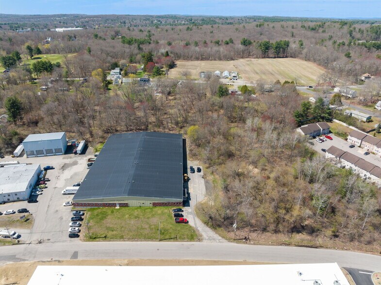 77 Newark St, Haverhill, MA à vendre - Photo du bâtiment - Image 3 de 9